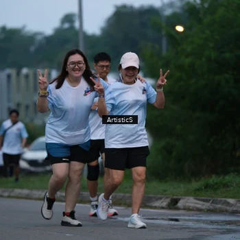 Runner Photo 7602193