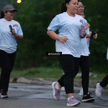 Runner Photo 7602197