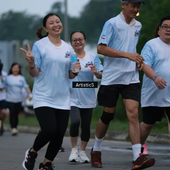 Runner Photo 7602198