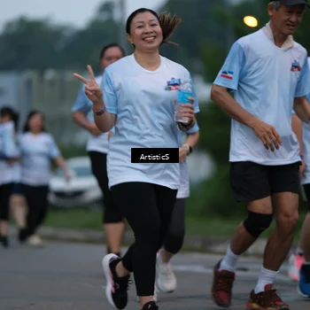 Runner Photo 7602200