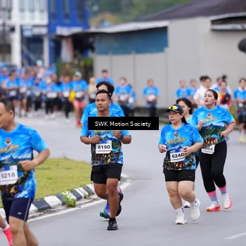 Runner Photo 7602204