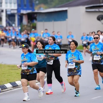 Runner Photo 7602207