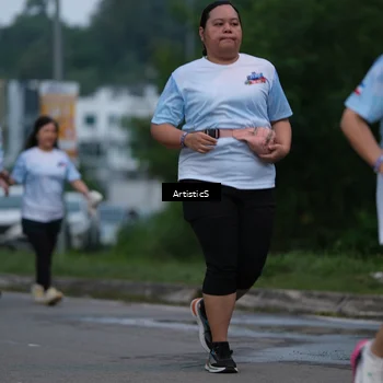 Runner Photo 7602211