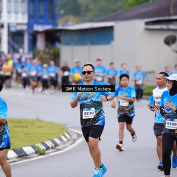 Runner Photo 7602224