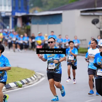Runner Photo 7602243