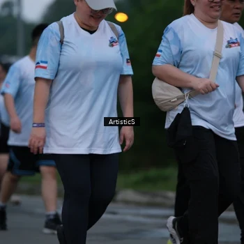 Runner Photo 7602247