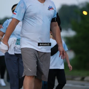 Runner Photo 7602263
