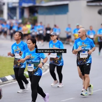 Runner Photo 7602272