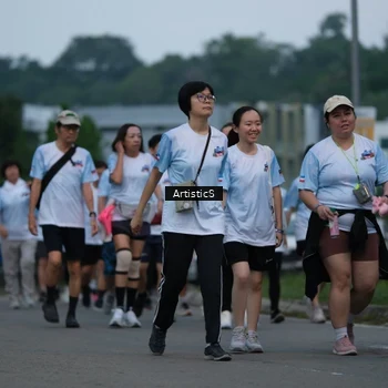 Runner Photo 7602273