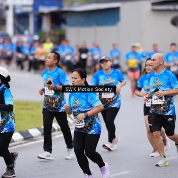 Runner Photo 7602275