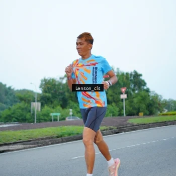 Runner Photo 7602279