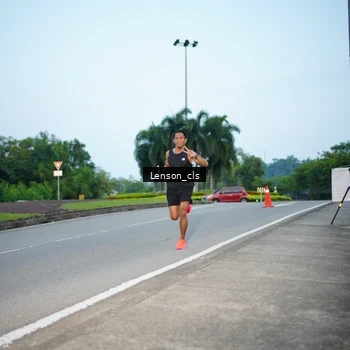 Runner Photo 7602281