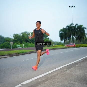 Runner Photo 7602287