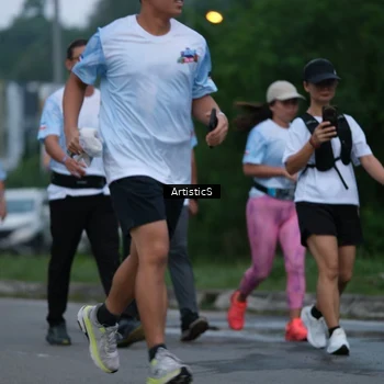 Runner Photo 7602302