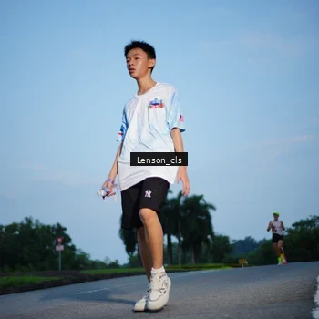 Runner Photo 7602334