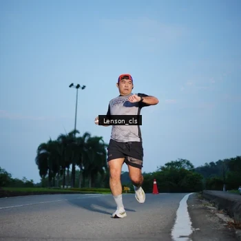 Runner Photo 7602344