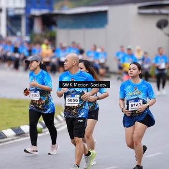 Runner Photo 7602352
