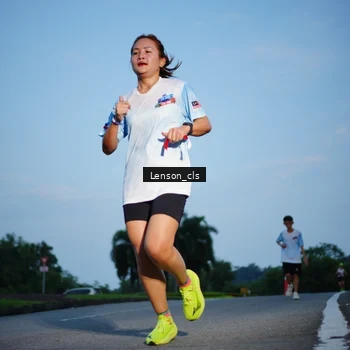 Runner Photo 7602353