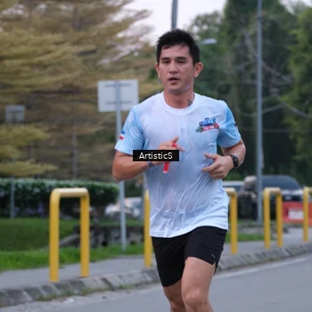 Runner Photo 7602358