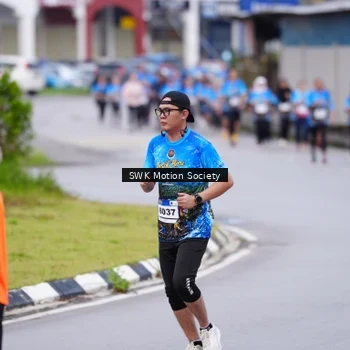 Runner Photo 7602361