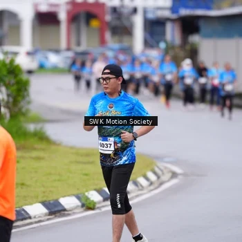 Runner Photo 7602364