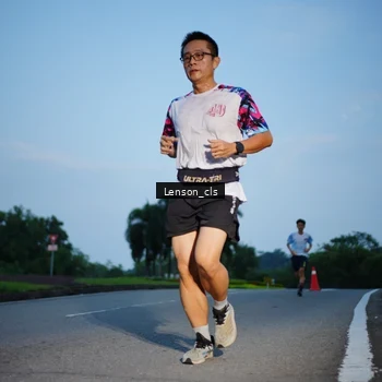 Runner Photo 7602371