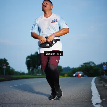 Runner Photo 7602376