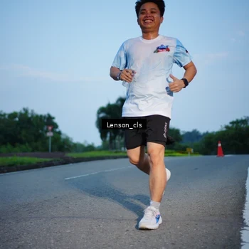 Runner Photo 7602377