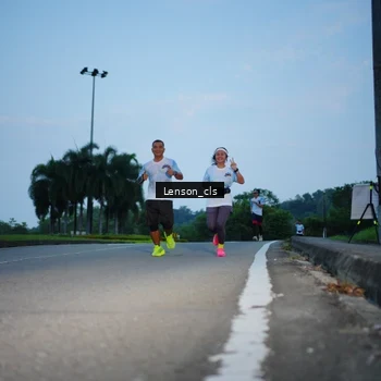 Runner Photo 7602383