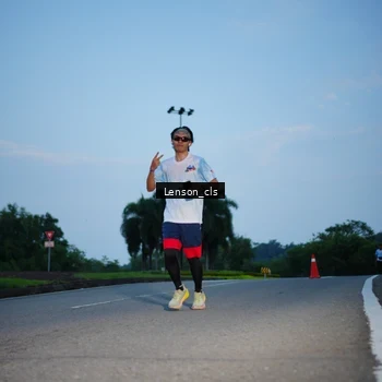 Runner Photo 7602399