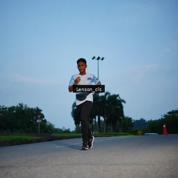 Runner Photo 7602400