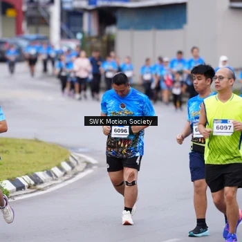 Runner Photo 7602405