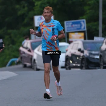 Runner Photo 7602407