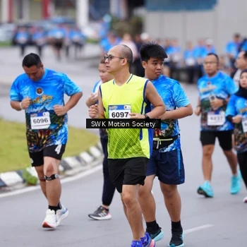 Runner Photo 7602408