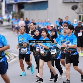 Runner Photo 7602418