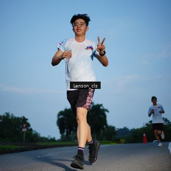 Runner Photo 7602427