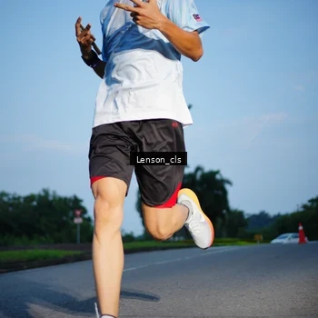 Runner Photo 7602433