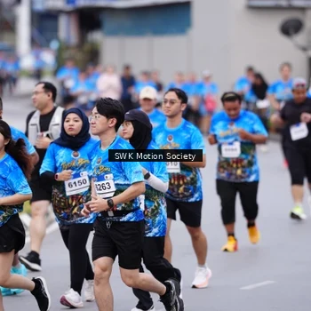 Runner Photo 7602436