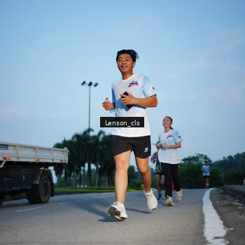Runner Photo 7602446