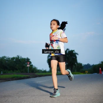 Runner Photo 7602456