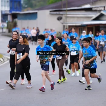 Runner Photo 7602471