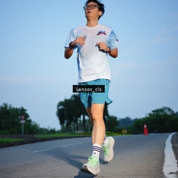 Runner Photo 7602476