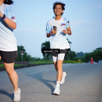 Runner Photo 7602485