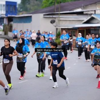 Runner Photo 7602487