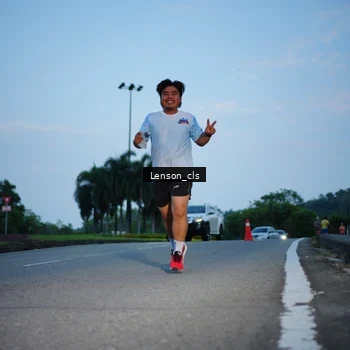 Runner Photo 7602488