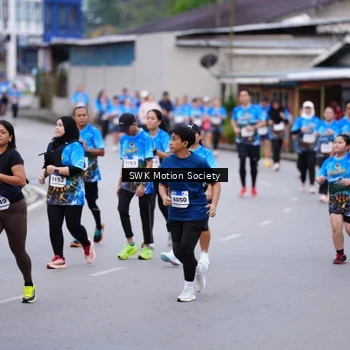 Runner Photo 7602490
