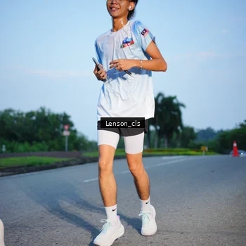 Runner Photo 7602492