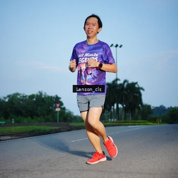 Runner Photo 7602500