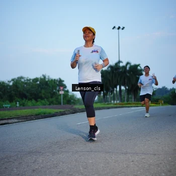 Runner Photo 7602505