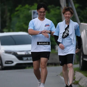 Runner Photo 7602515